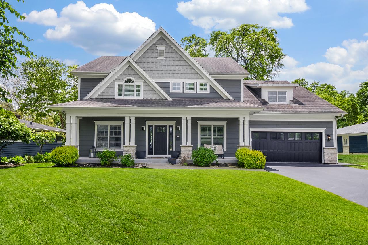 722 Bridle Ln., Wheaton, IL 60187