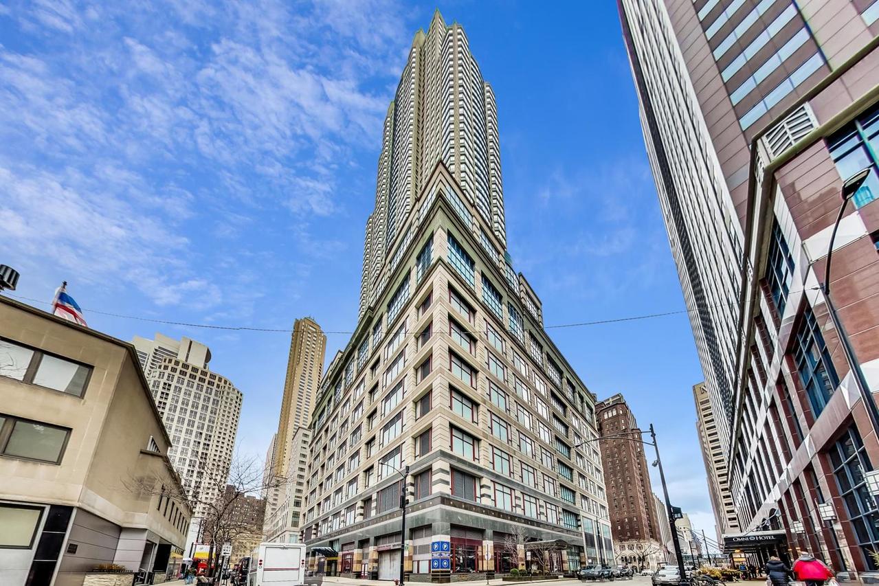 100 E Huron St. #3505, Chicago, IL 60611