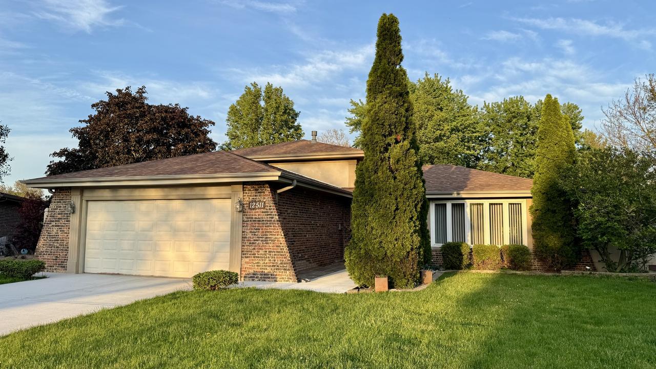 12511 S Mayfield Ave., Alsip, IL 60803