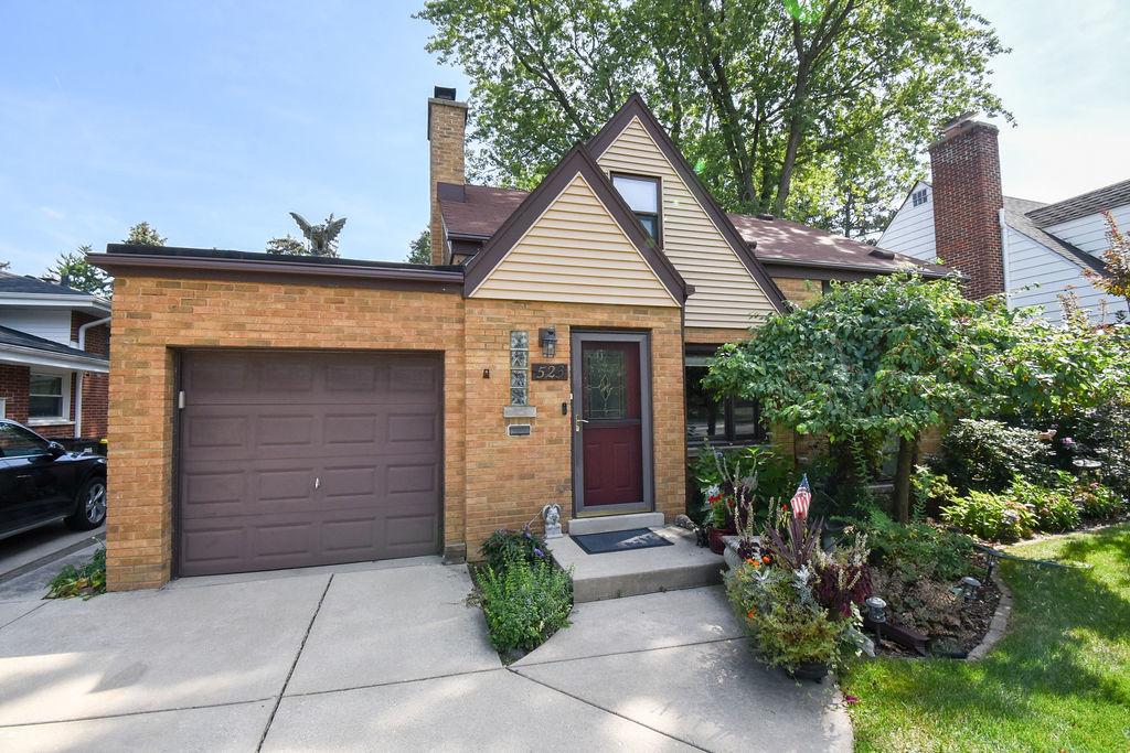[Address Hidden by Seller], La Grange, IL 60525