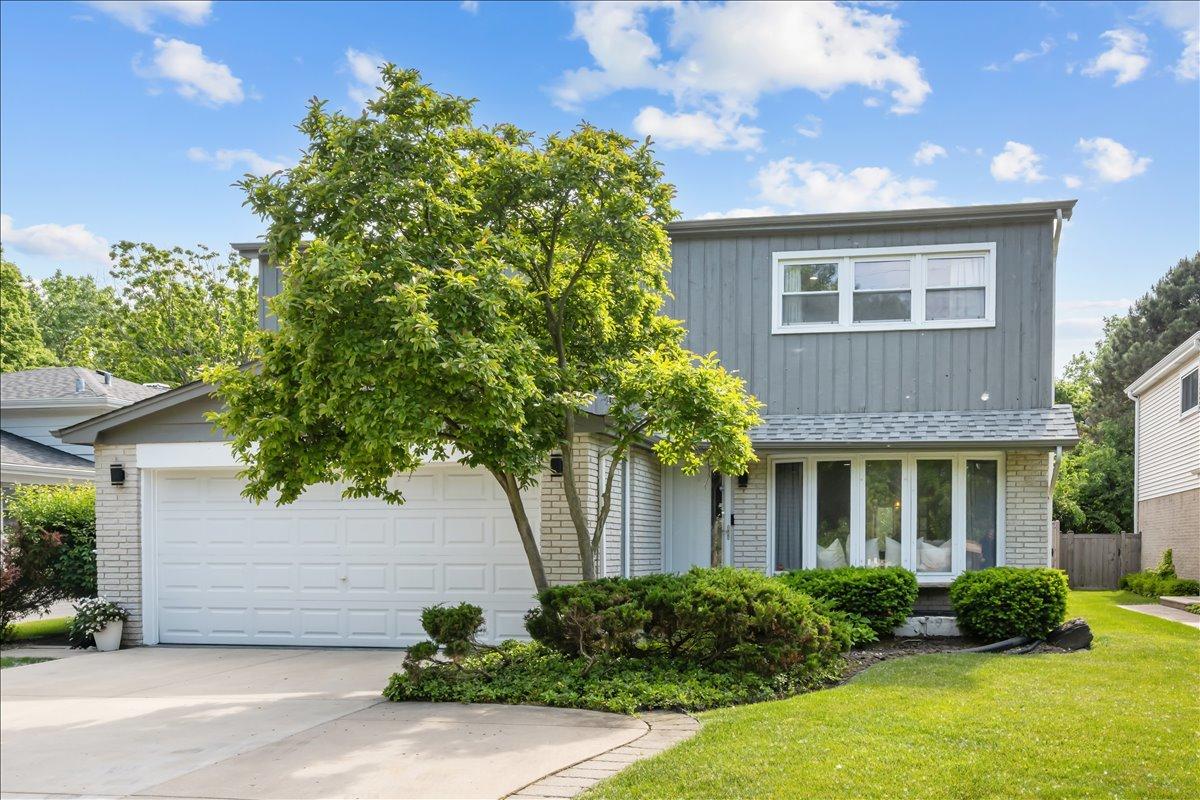 1958 Mccraren Rd., Highland Park, IL 60035