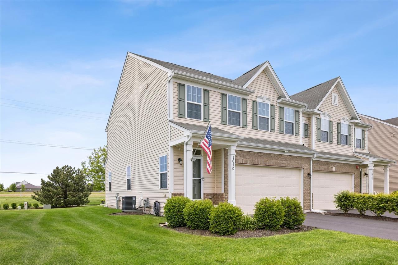 1010 Sears Cir., Elburn, IL 60119
