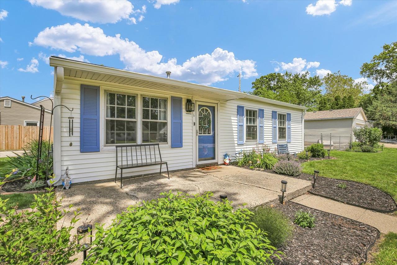 1816 Southwood Dr., Champaign, IL 61821