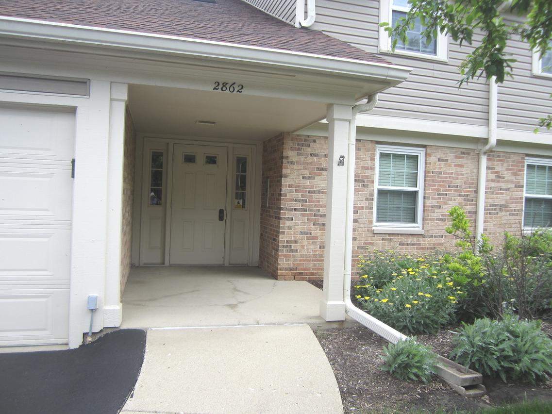 2862 Meadow Ln. #x1, Schaumburg, IL 60193