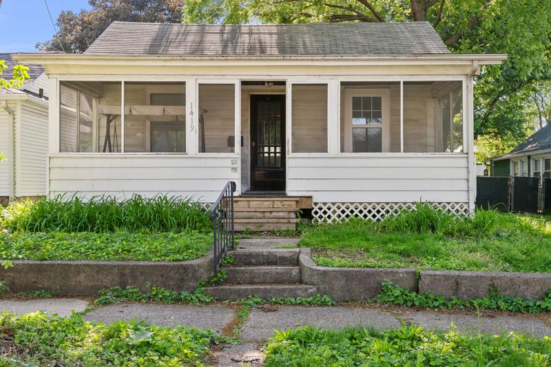 1419 17th St., Moline, IL 61265