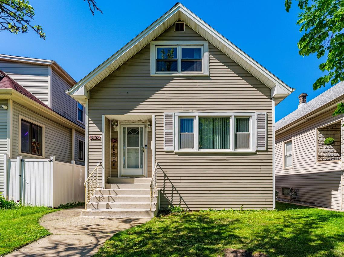5138 W Addison St., Chicago, IL 60641
