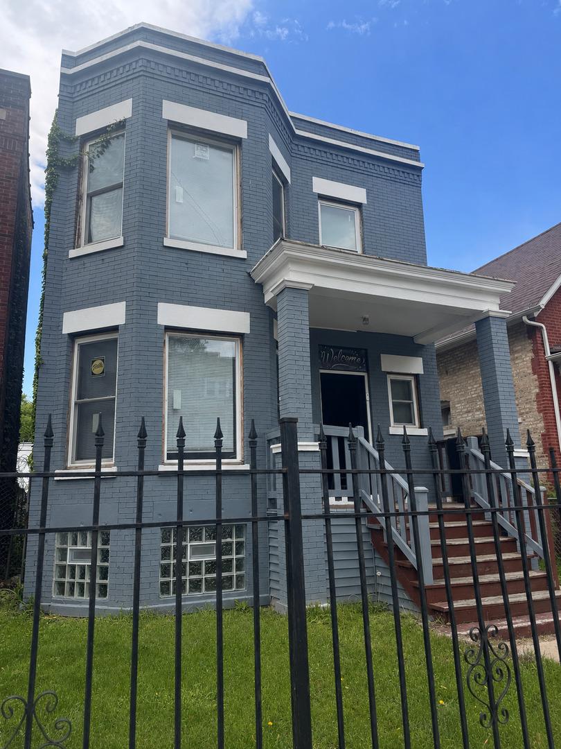7324 S Blackstone Ave., Chicago, IL 60619