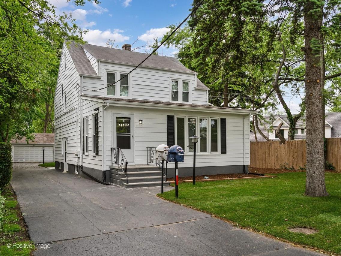 1950 Monroe Ave., Glenview, IL 60025