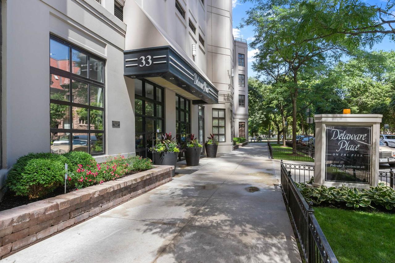 33 W Delaware Pl. #18K, Chicago, IL 60610
