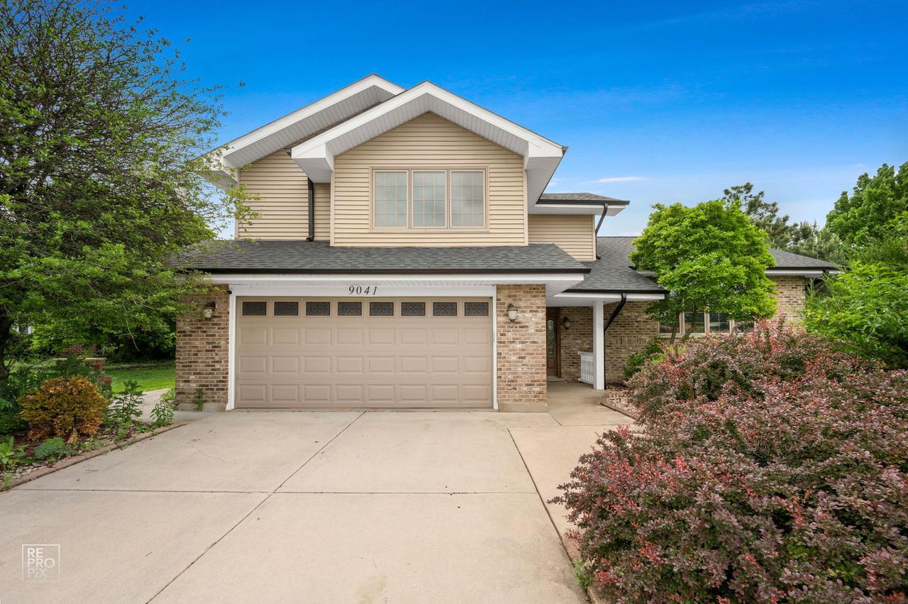 9041 Sunrise Ln., Orland Park, IL 60462