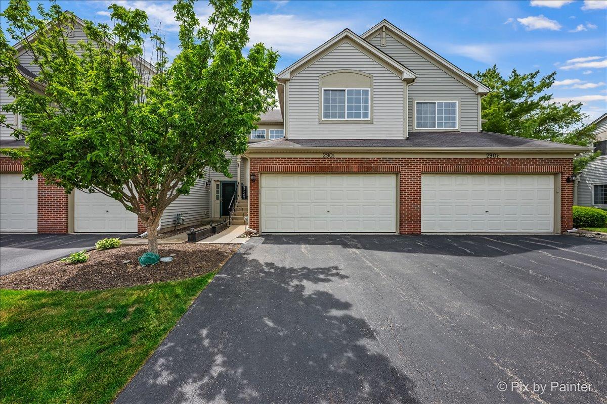 290 Nicole Dr. #E, South Elgin, IL 60177