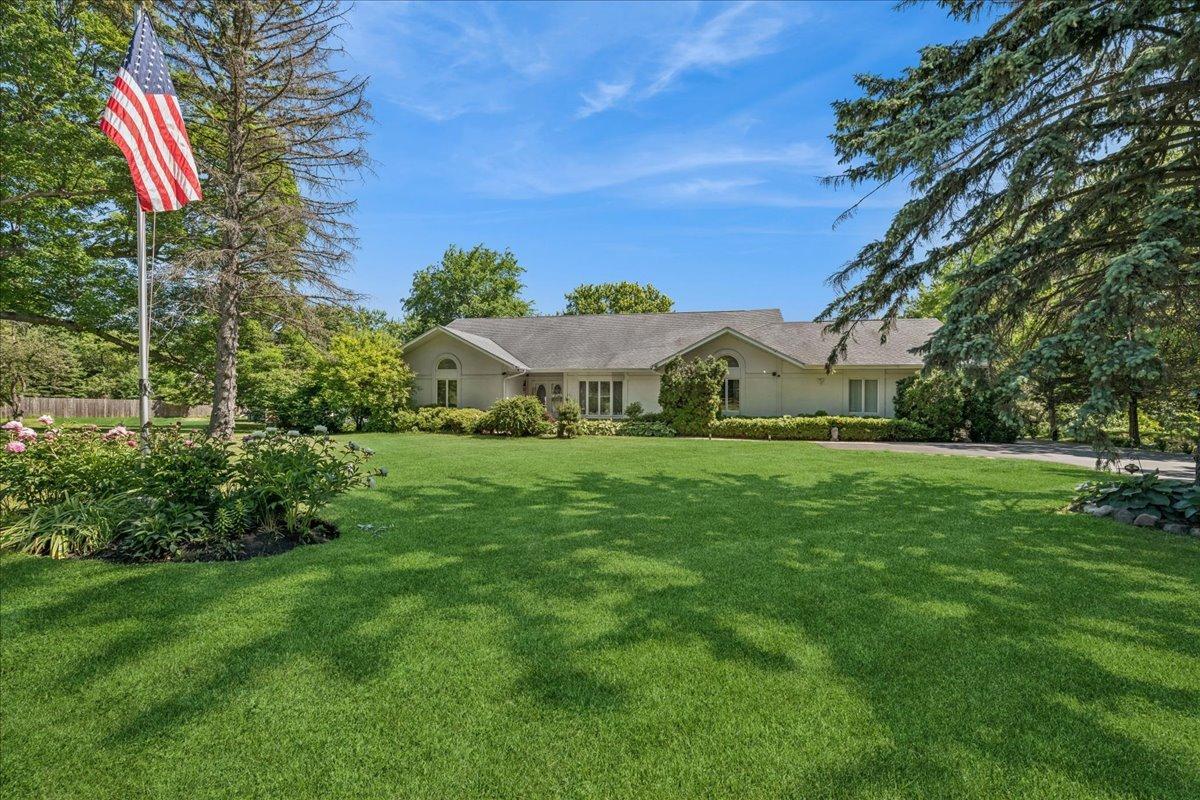 5045 Grand Ave., Gurnee, IL 60031