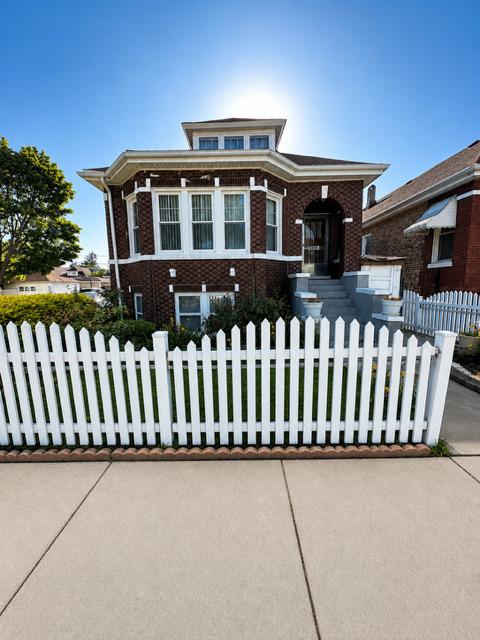 5358 S Spaulding Ave., Chicago, IL 60632