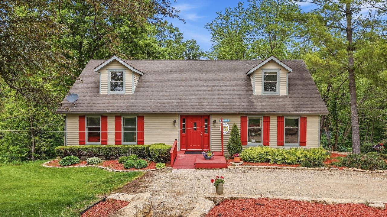 13 Signal Point Ln., Galena, IL 61036