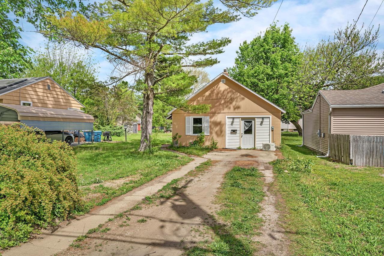 1508 S Mill St., Pontiac, IL 61764