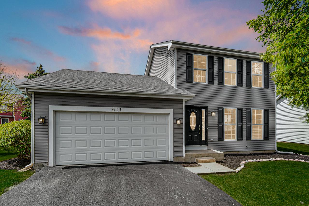 615 Red Barn Tr., Bolingbrook, IL 60490