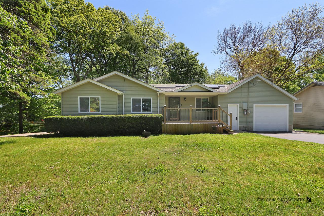 231 Oakdale Ave., Winthrop Harbor, IL 60096