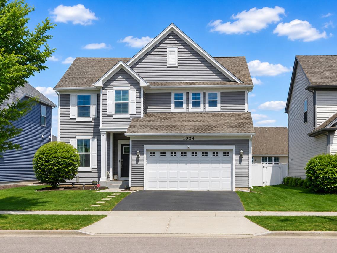 1024 Sunflower St., South Elgin, IL 60177