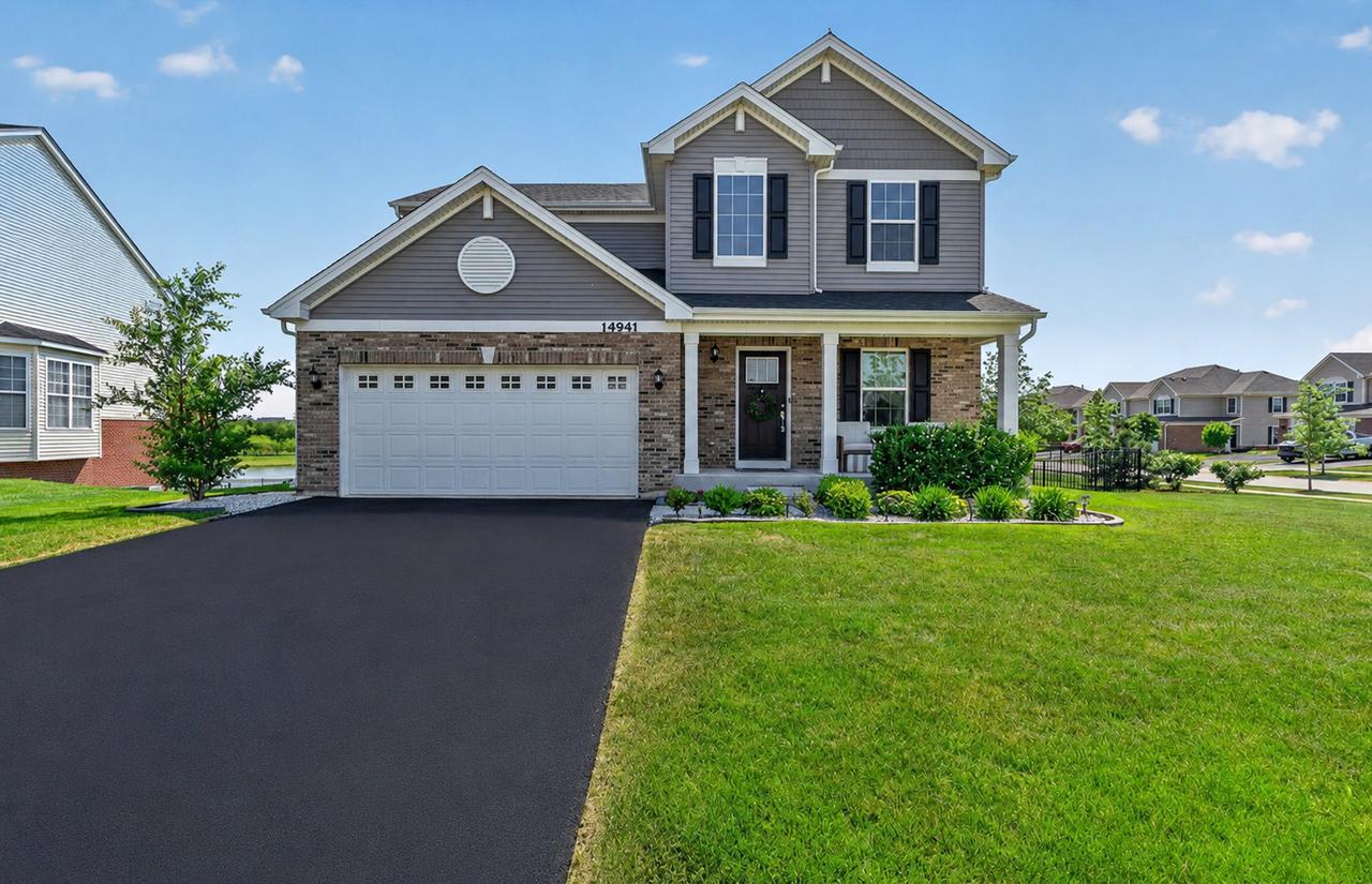 14941 W Carver Crossing, Manhattan, IL 60442