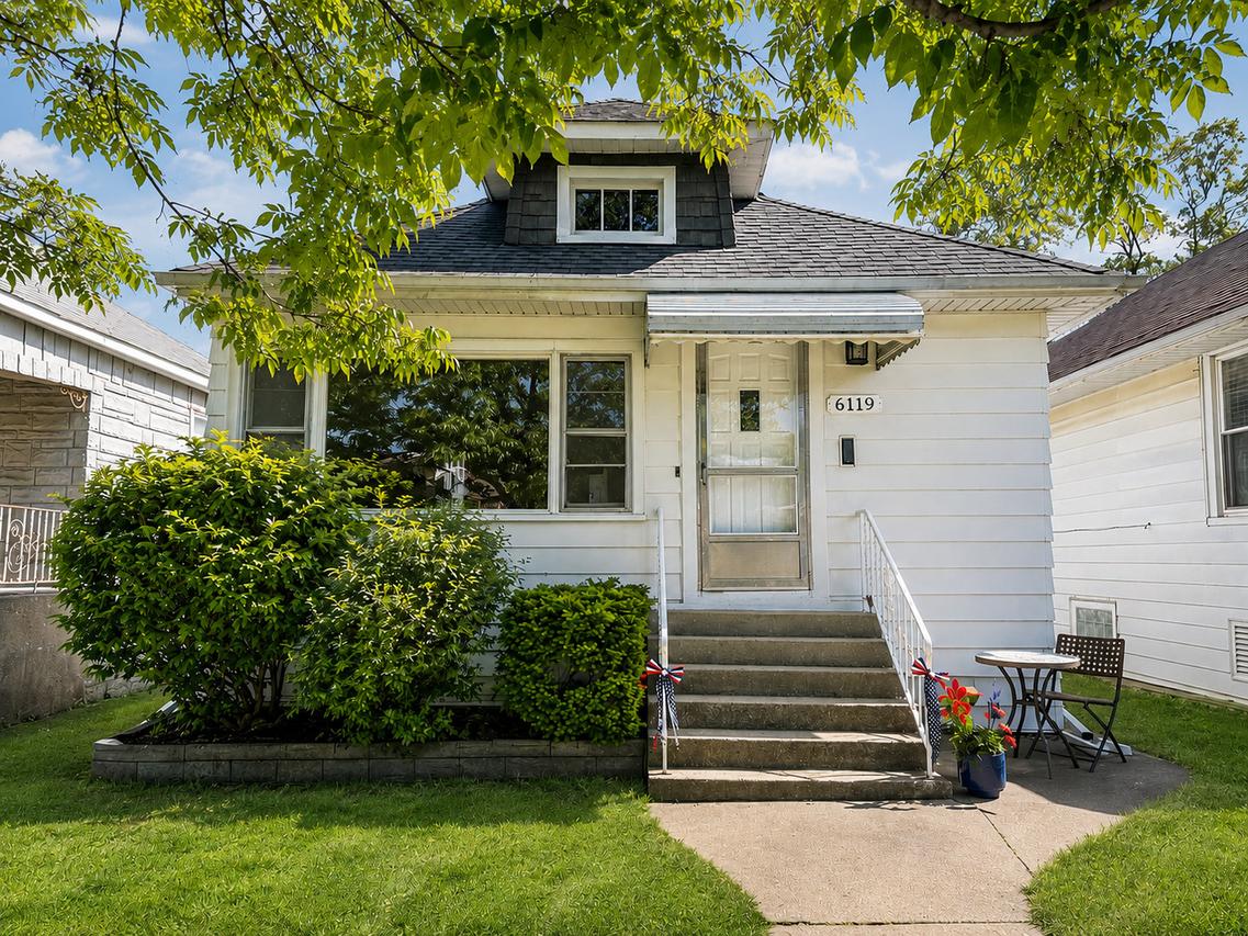 6119 W School St., Chicago, IL 60634