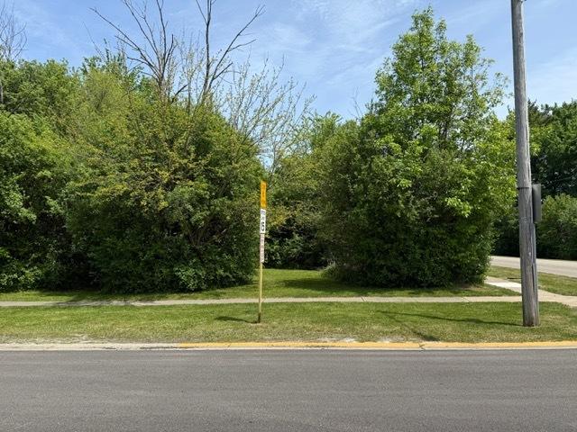Greenview Ave., Park City, IL 60085