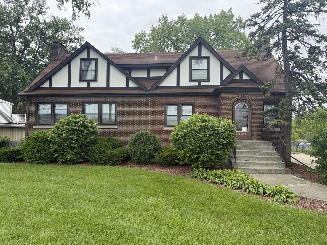 10721 W Grand Ave., Melrose Park, IL 60164