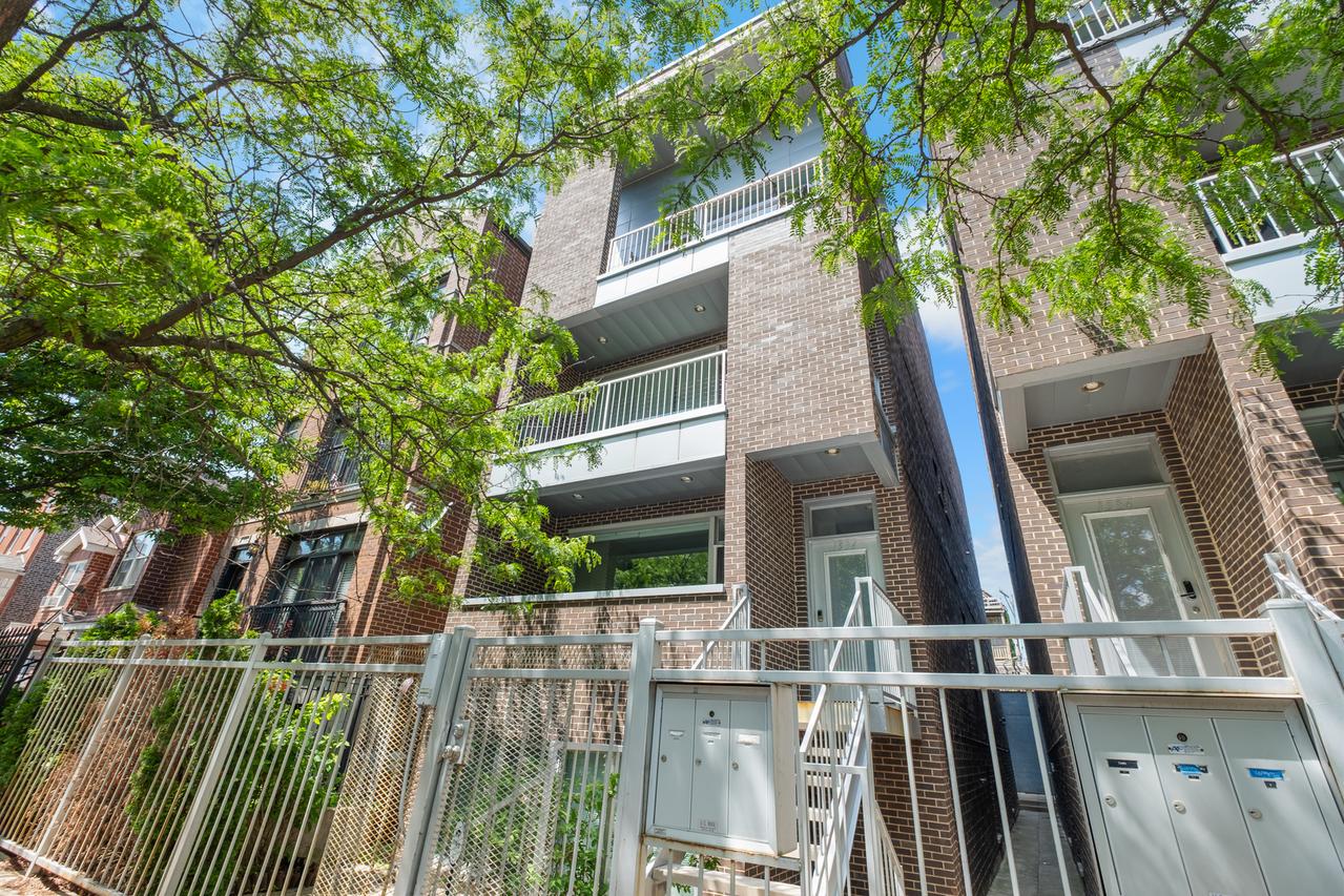 1536 W Walton St. #2, Chicago, IL 60642
