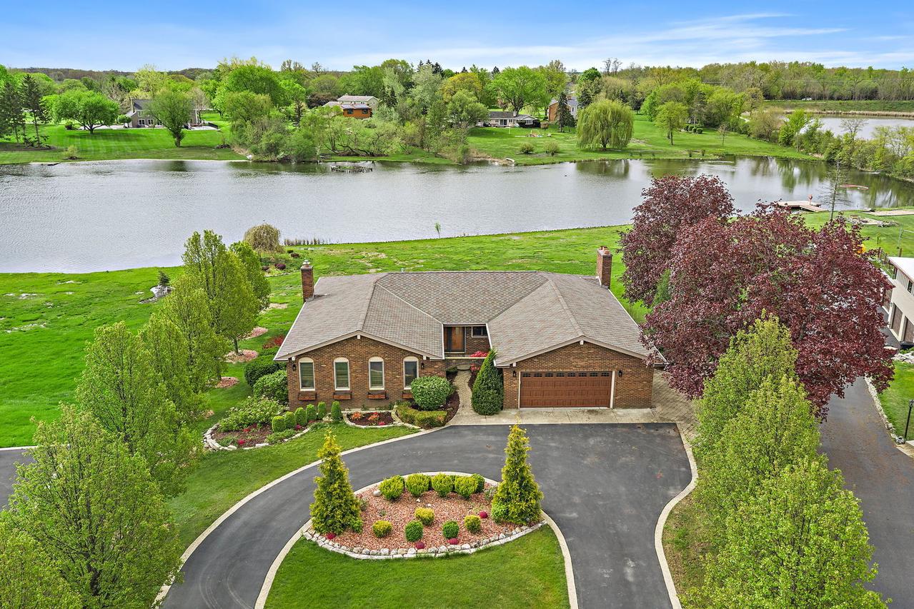 28 Windemere Ln., South Barrington, IL 60010