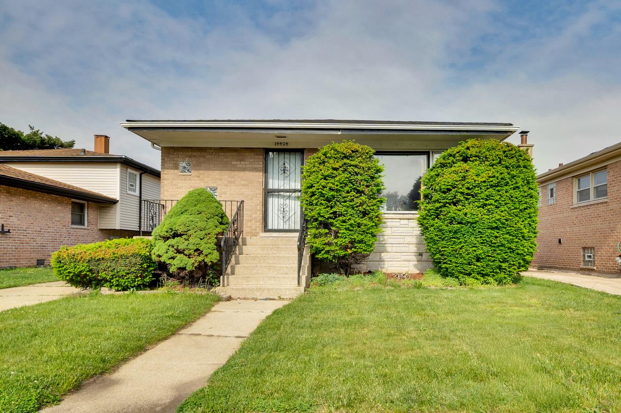 14424 Dante Ave., Dolton, IL 60419