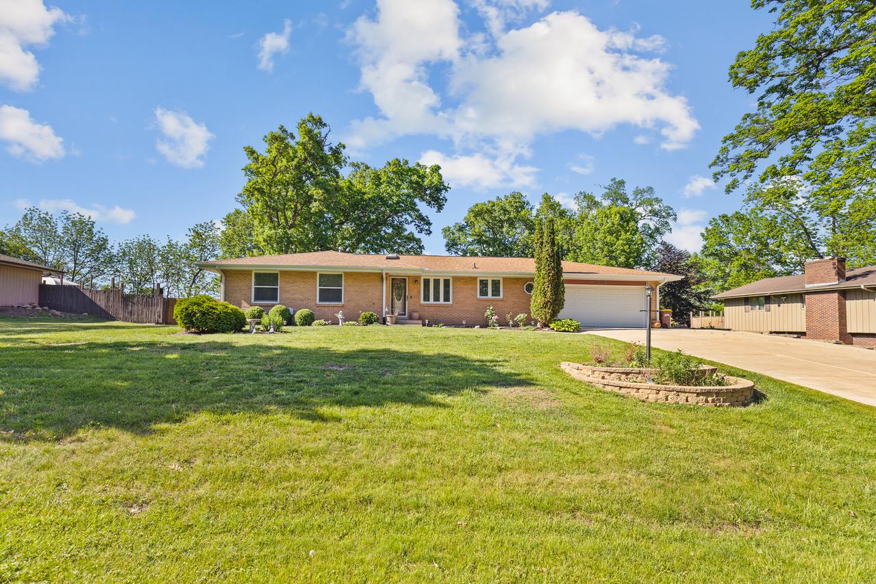 7632 Larwinn Dr., Rockford, IL 61107