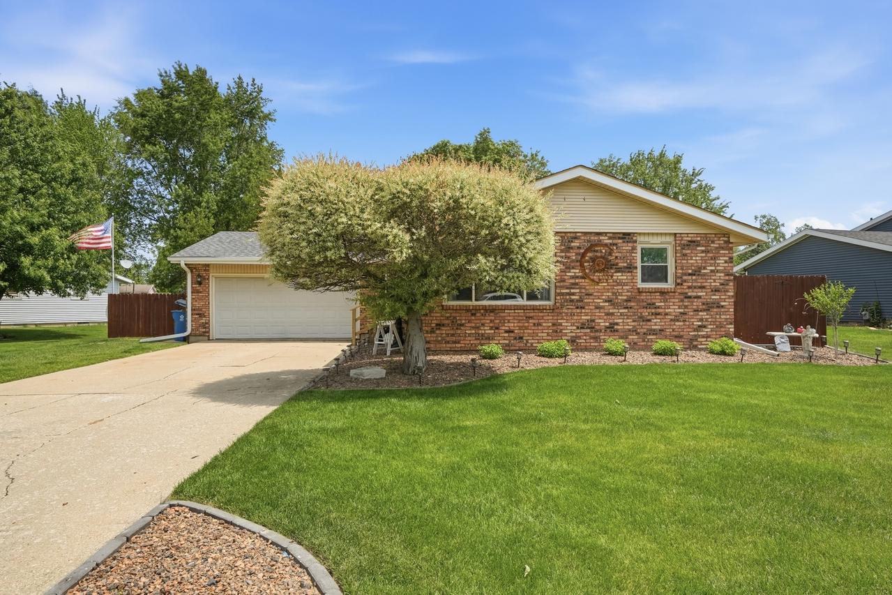 1150 Pheasant Dr., Bradley, IL 60915