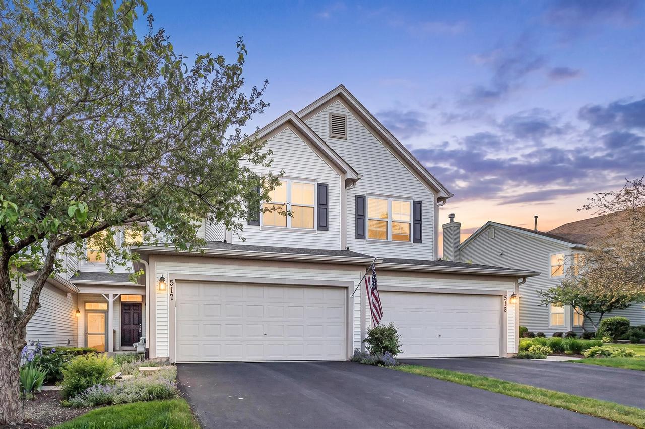 517 Heritage Ct., St. Charles, IL 60175