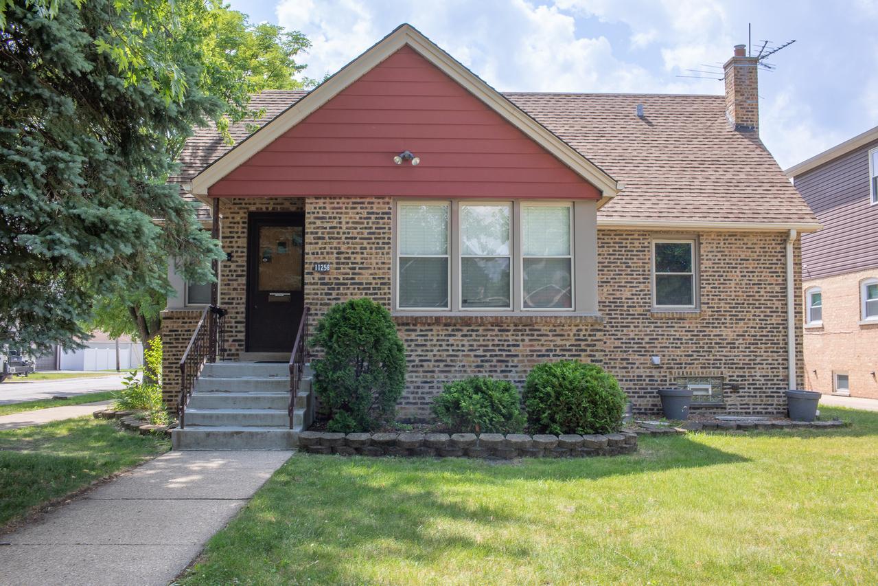 11258 S Albany Ave., Chicago, IL 60655