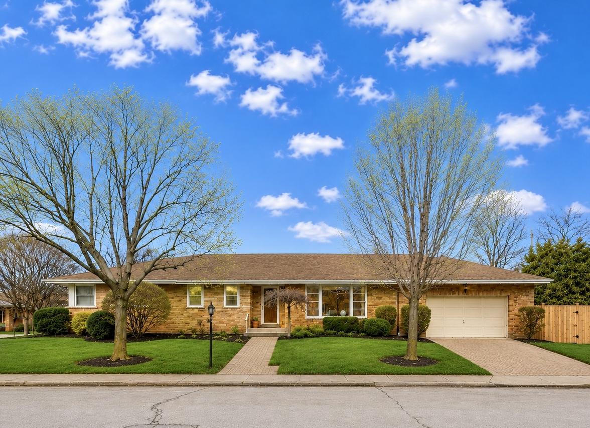 7303 N Kedvale Ave., Lincolnwood, IL 60712