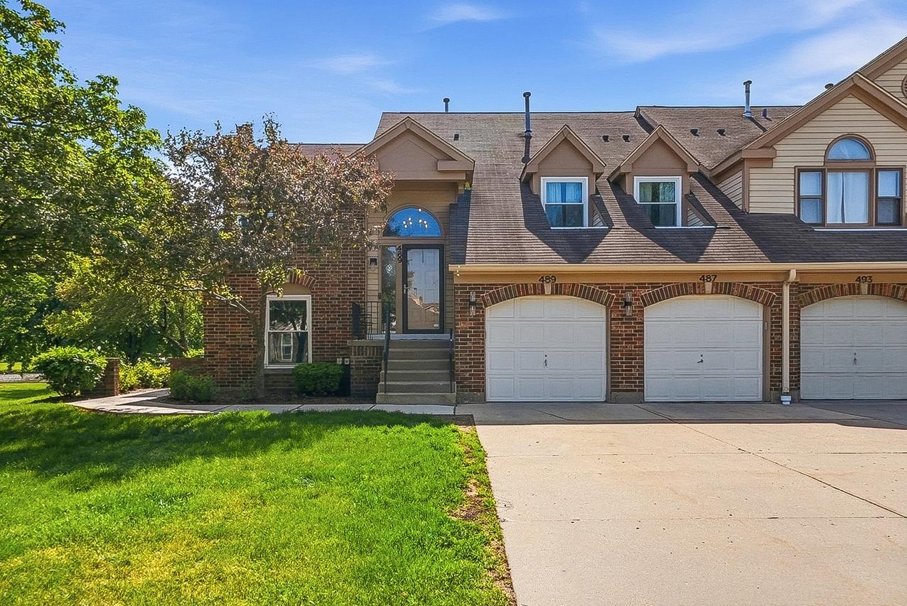 489 Banyan Tree Ln., Buffalo Grove, IL 60089