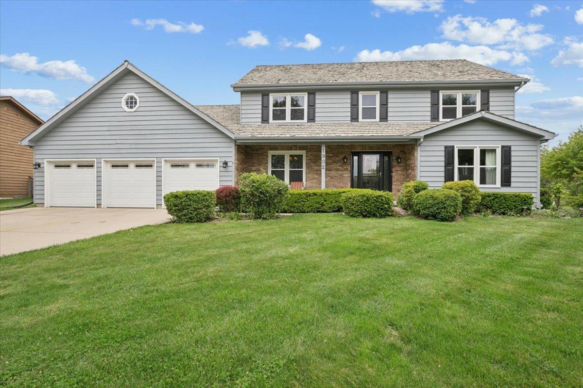 1902 Pine Meadow Ct., Gurnee, IL 60031
