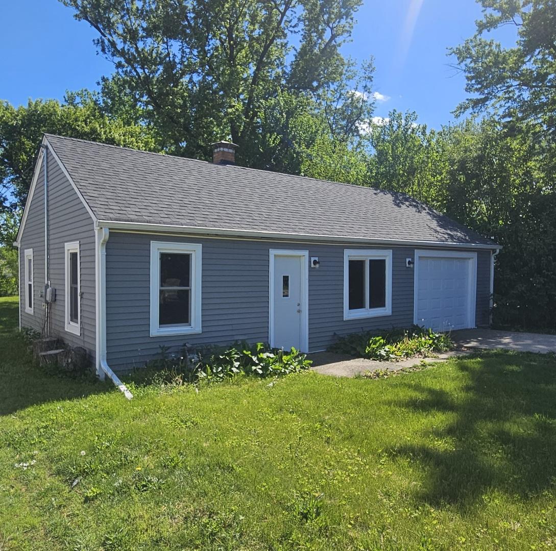 639 Colonial Dr., Machesney Park, IL 61115