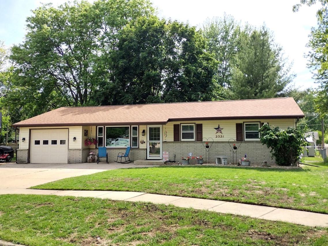 2321 Devon Ct., Loves Park, IL 61111