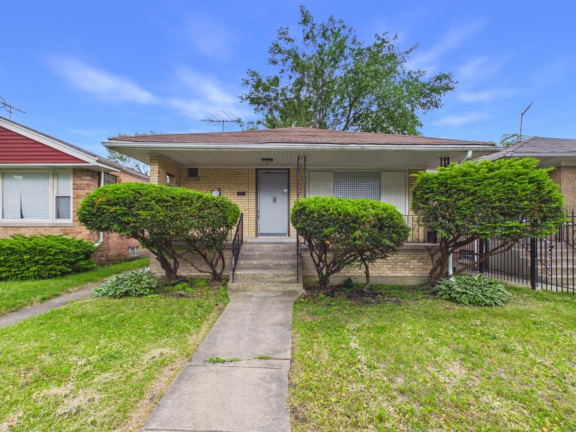703 W 116th St., Chicago, IL 60628