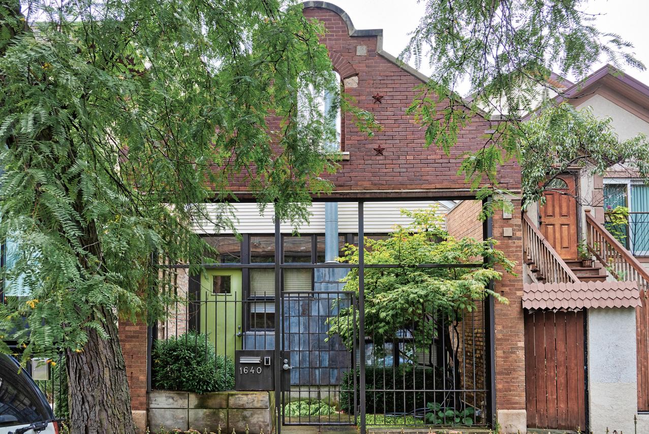 1640 W Huron St., Chicago, IL 60622