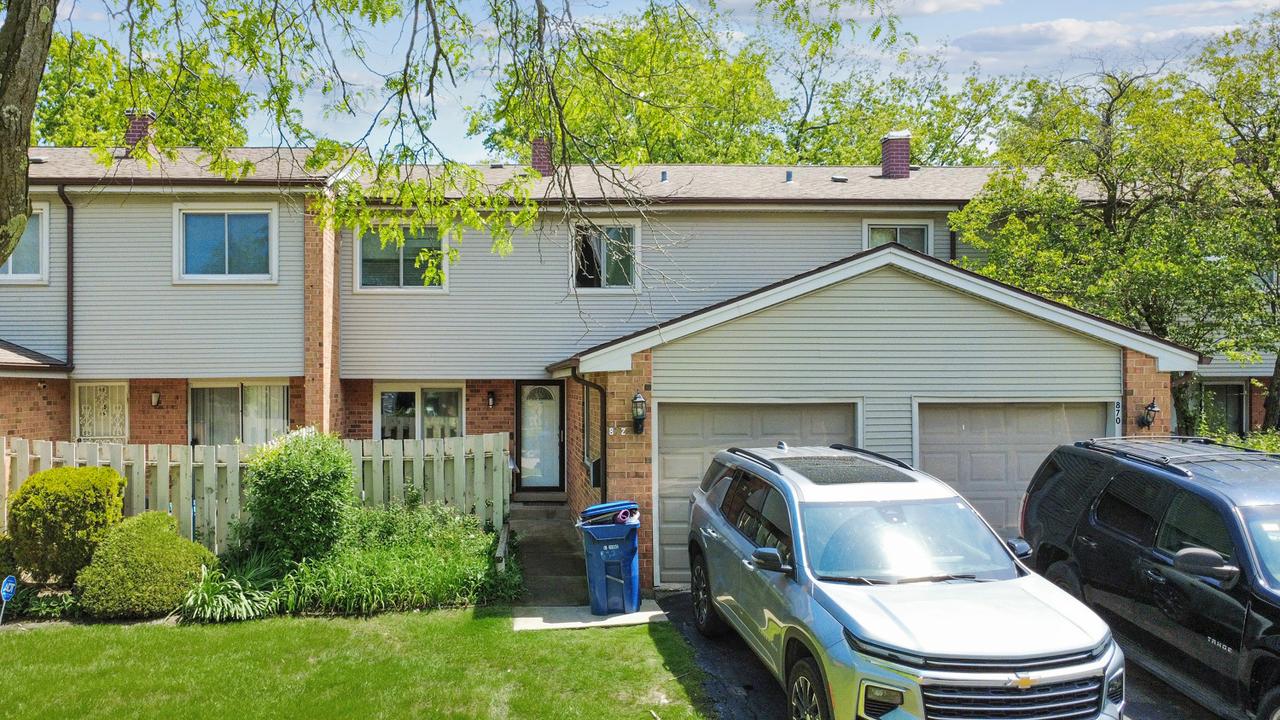 872 Greenbriar Ln., University Park, IL 60484