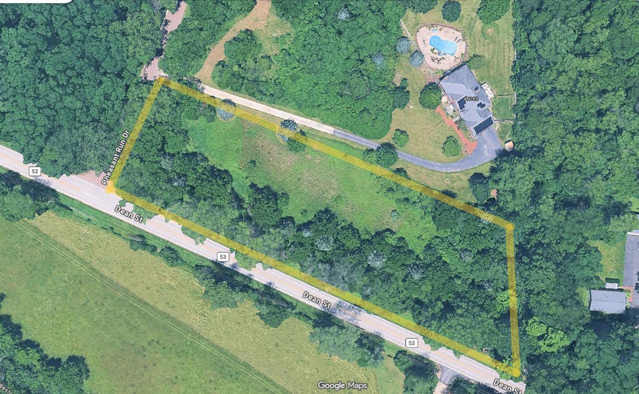 Block 1 Lot 3 Pheasant Run Dr., St. Charles, IL 60175