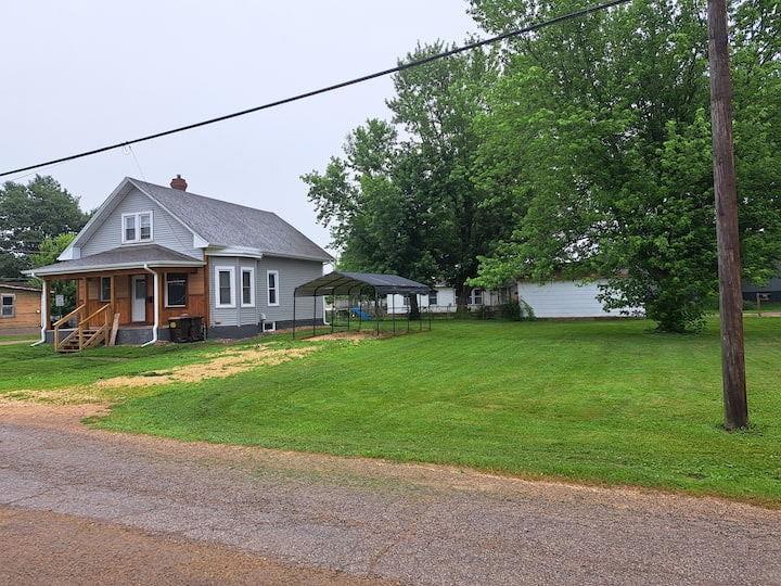 2003 6th St., Fulton, IL 61252