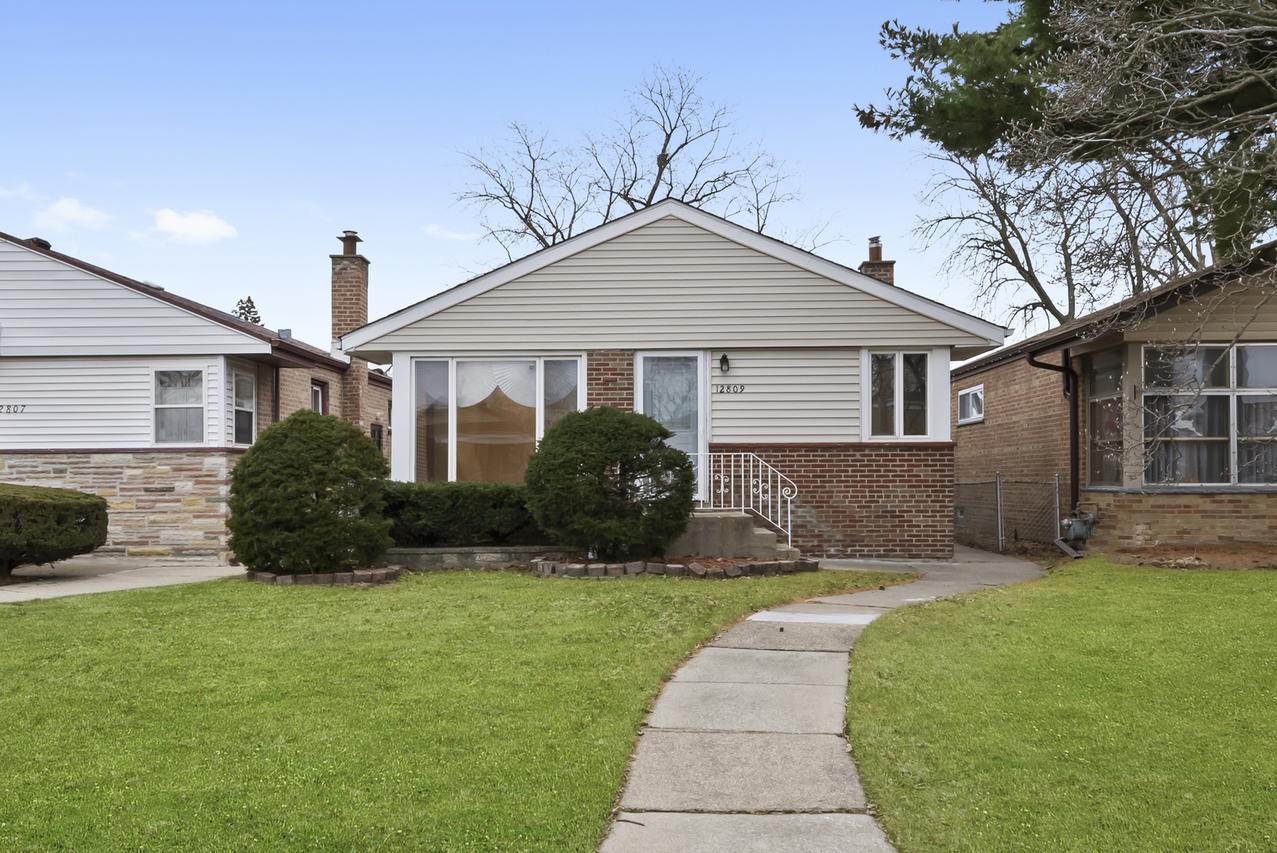 12809 S May St., Calumet Park, IL 60827