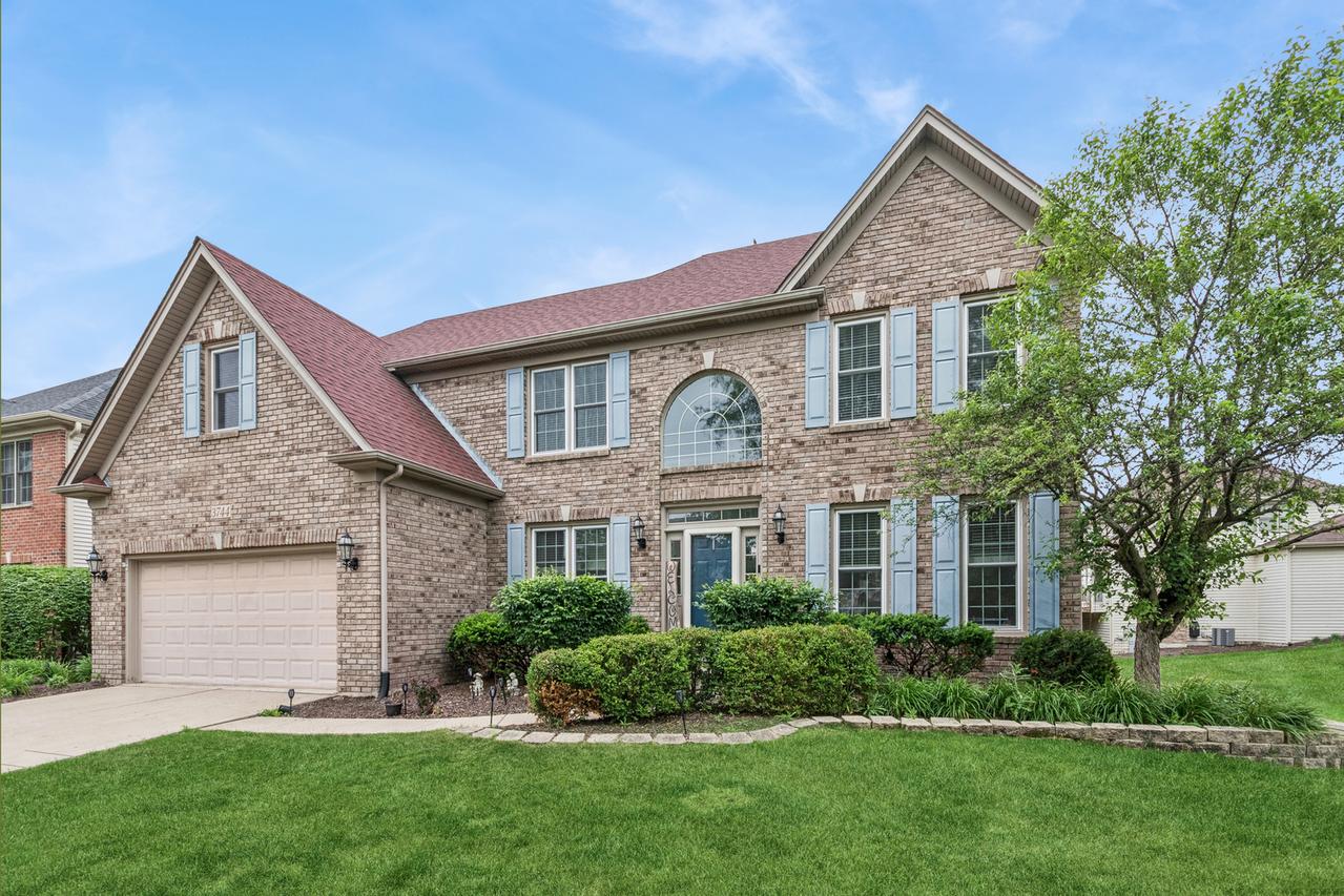 3744 Highknob Cir., Naperville, IL 60564