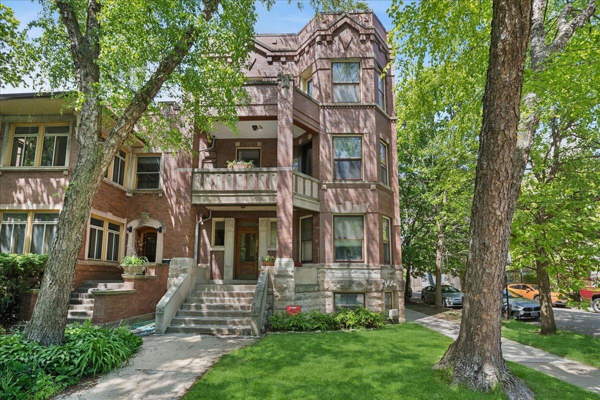 4258 N Winchester Ave. #2, Chicago, IL 60613