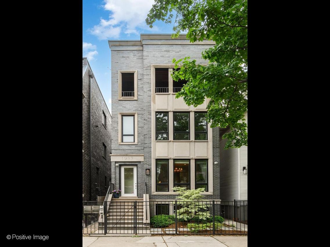 1933 N Kenmore Ave. #1, Chicago, IL 60614