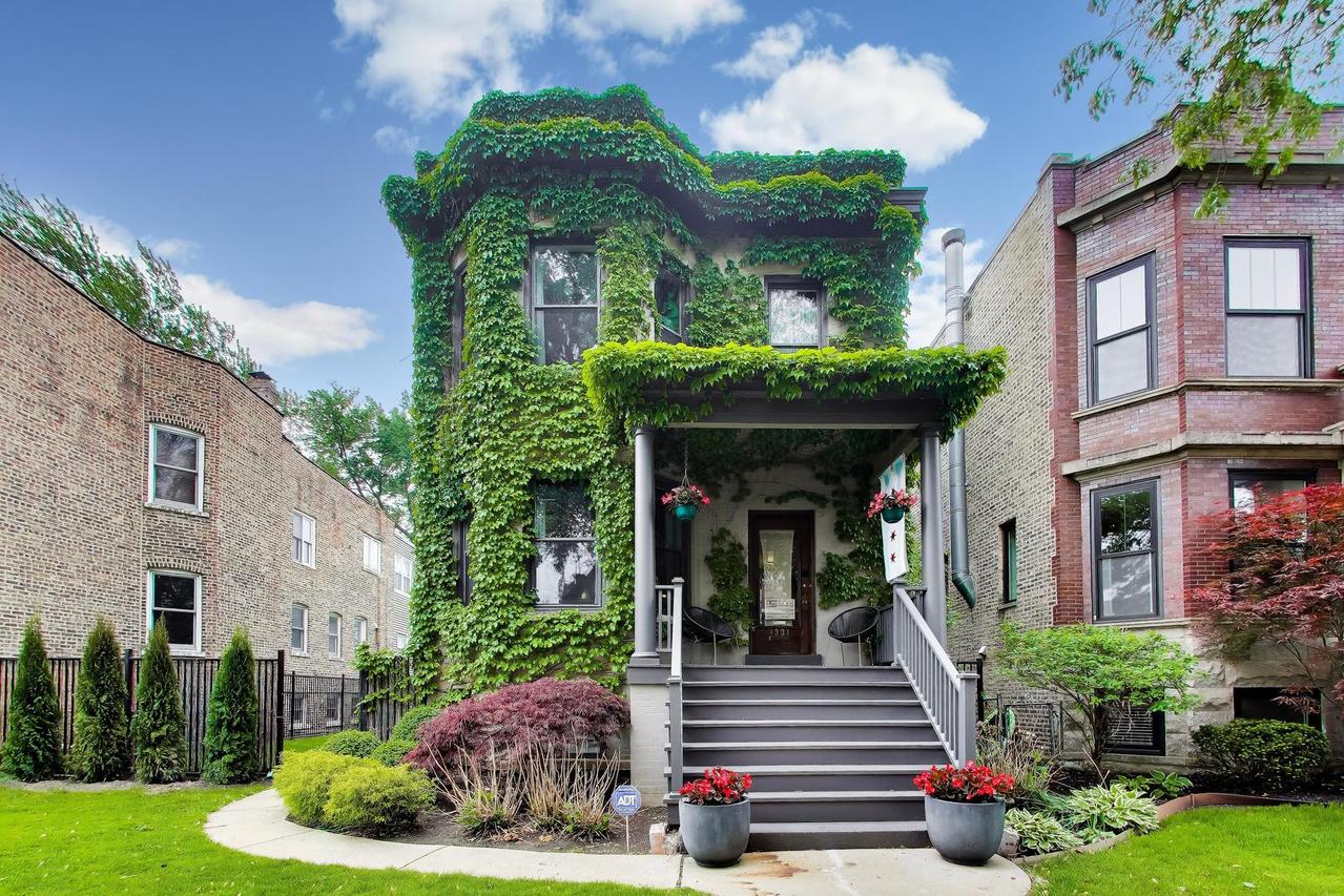 1331 W Norwood St., Chicago, IL 60660