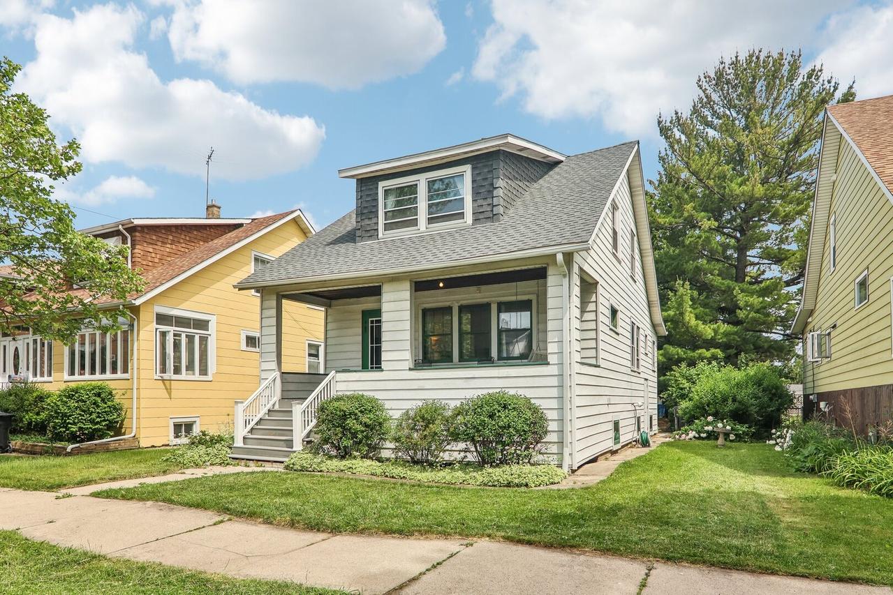 7256 W Thorndale Ave., Chicago, IL 60631