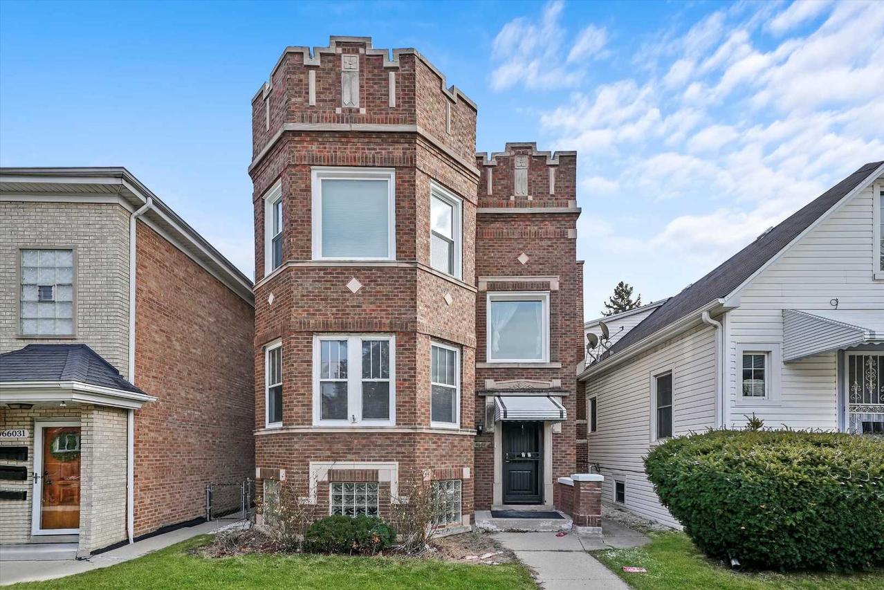 6029 N Austin Ave., Chicago, IL 60646